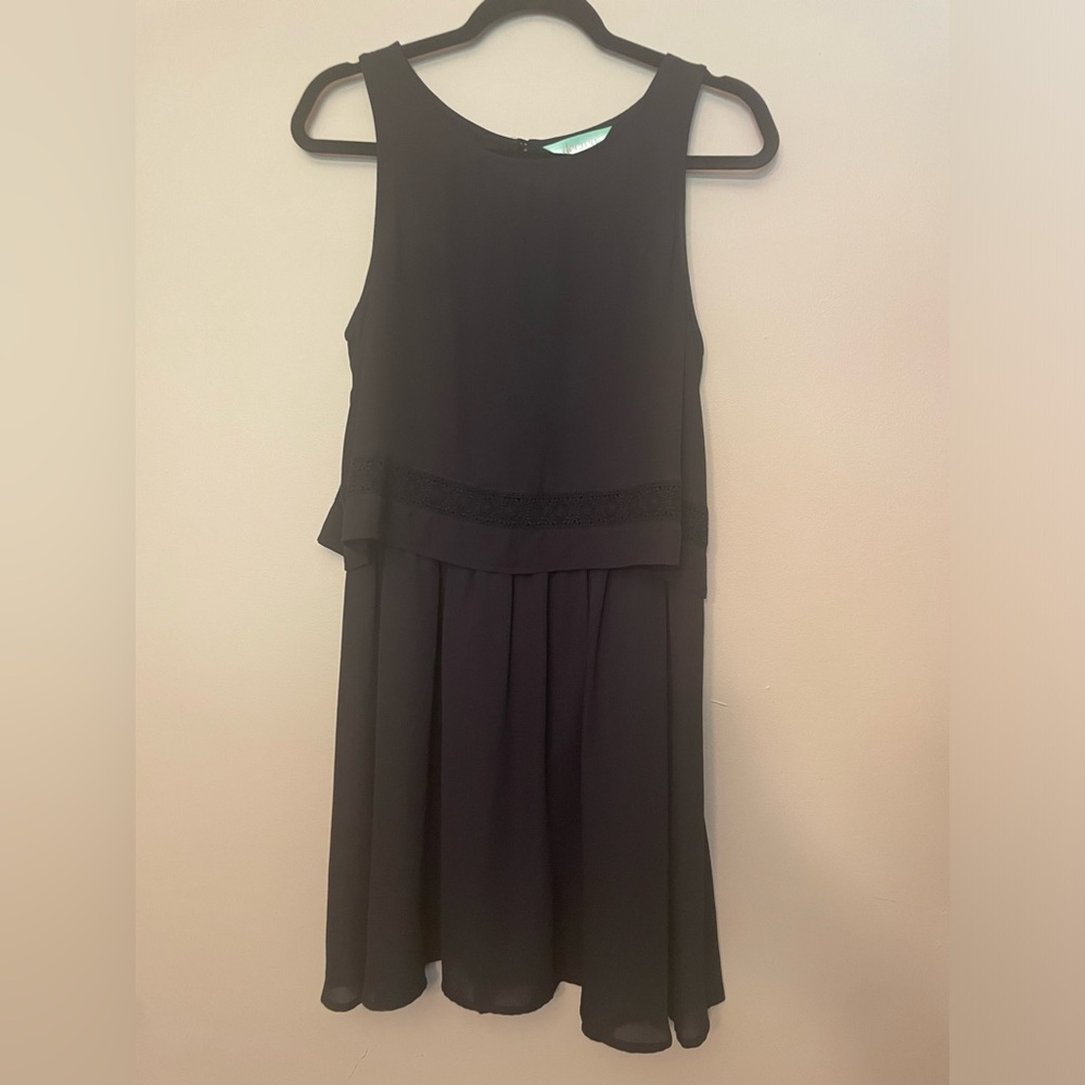 Decree black dress